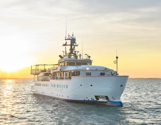 Captains Choice - Papua New Guinea & Indonesia by Luxury Yacht